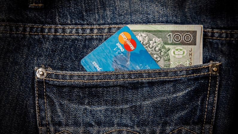 Ventajas y desventajas de la tarjeta de debito Todo lo que debes saber